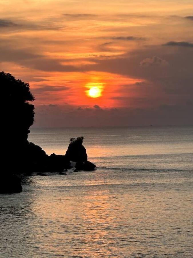 Beach Front Villa , All Mare 2 Uluwatu Εξωτερικό φωτογραφία
