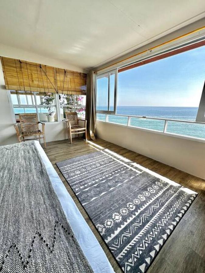 Beach Front Villa , All Mare 2 Uluwatu Εξωτερικό φωτογραφία